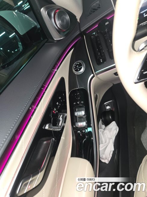 Mercedes-Benz S-Class 2022