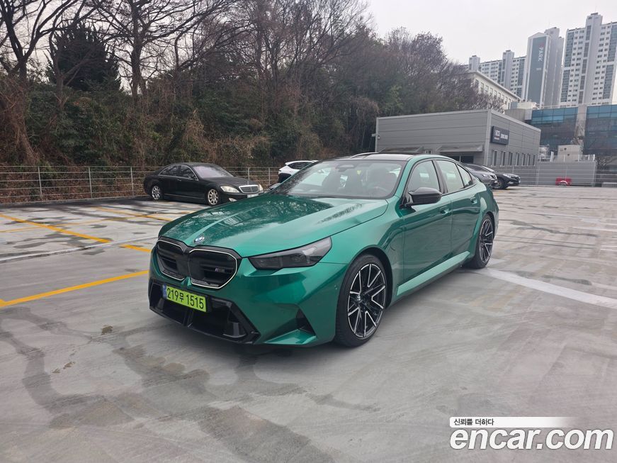 BMW M5 2025
