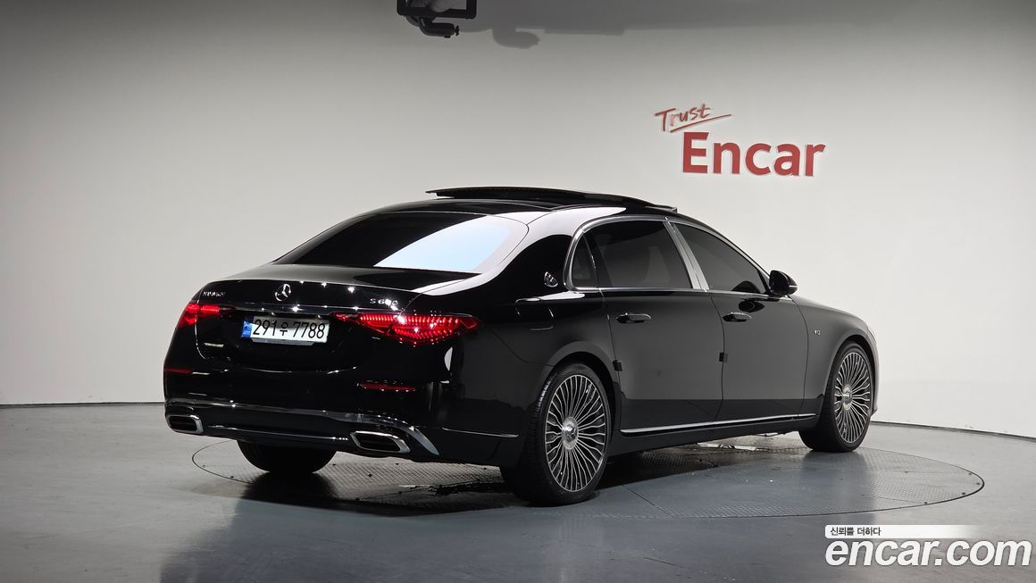 Mercedes-Benz S-Class 2022