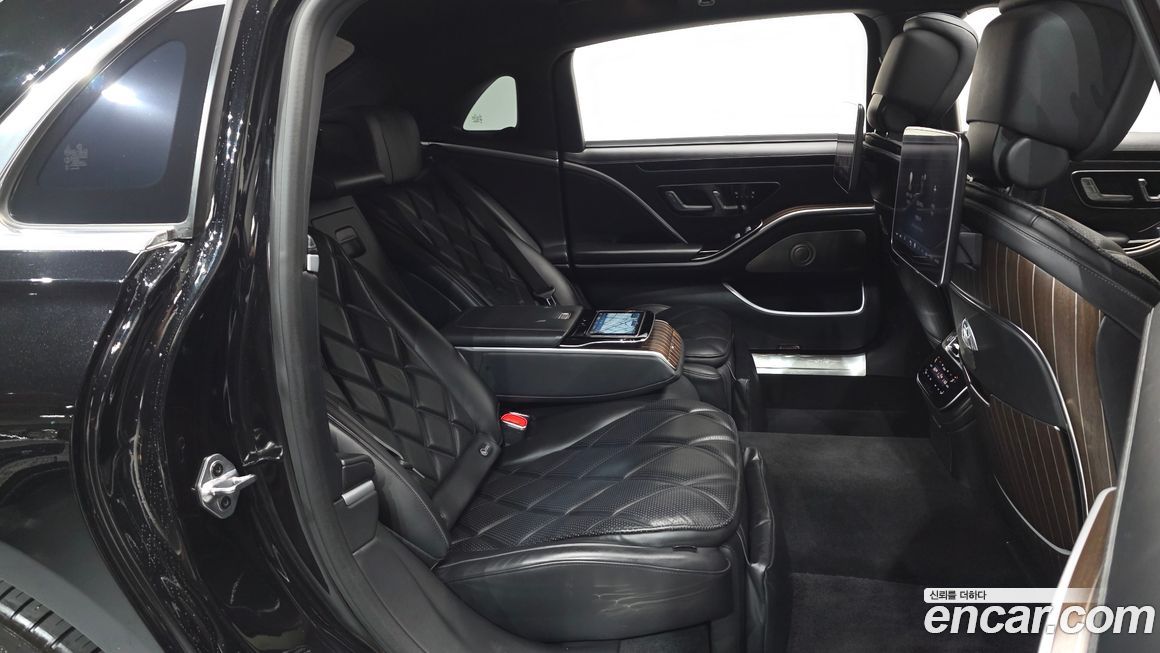 Mercedes-Benz S-Class 2022