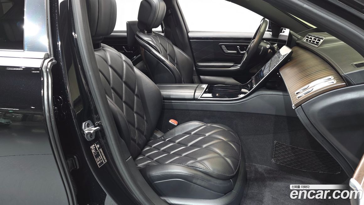 Mercedes-Benz S-Class 2022