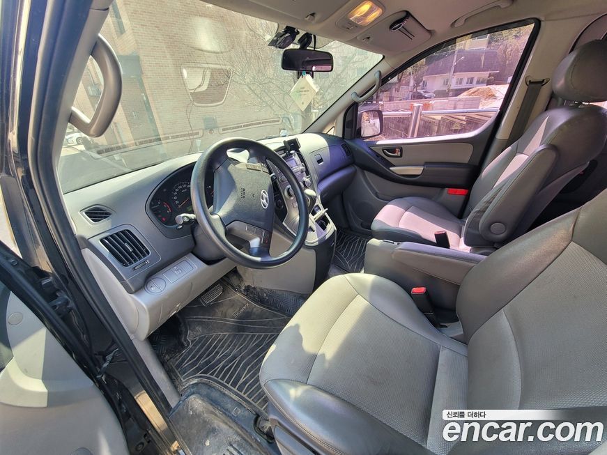 Hyundai Starex 2011