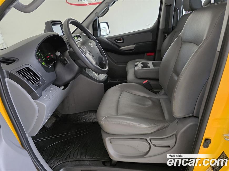 Hyundai Starex 2015