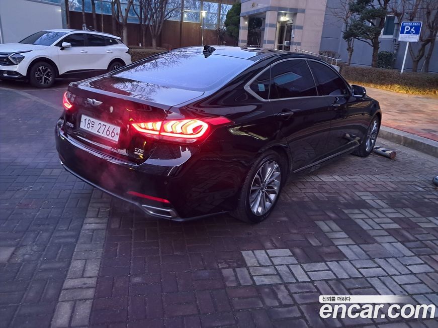 Hyundai Genesis 2016