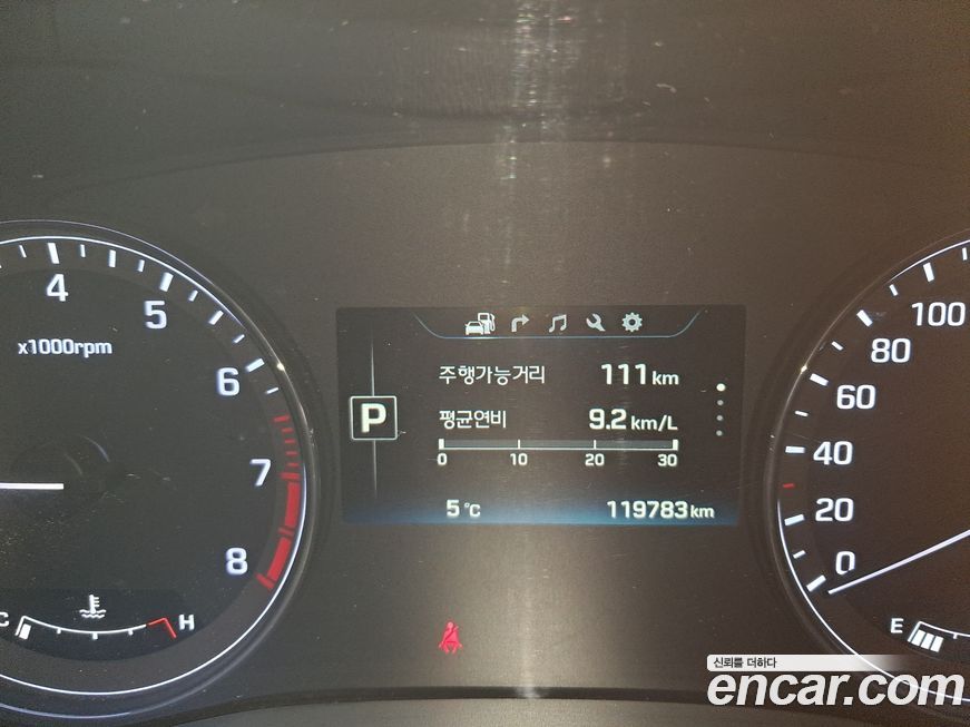 Hyundai Genesis 2016