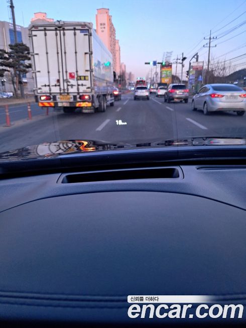 Hyundai Genesis 2016