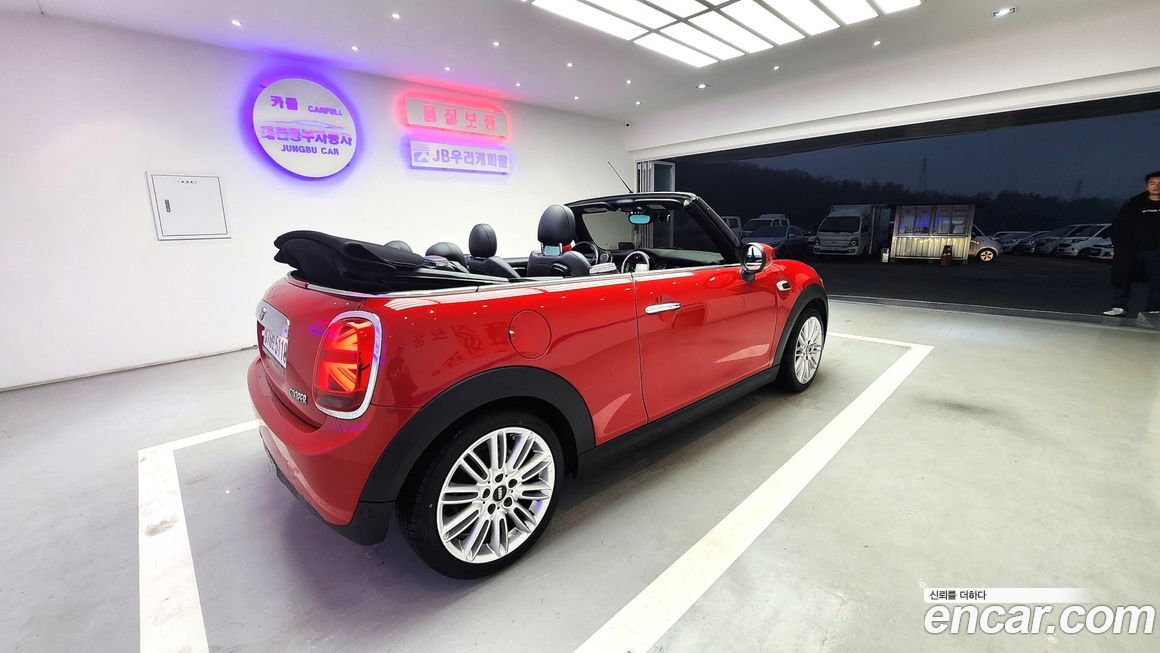Mini Cooper Convertible 2020