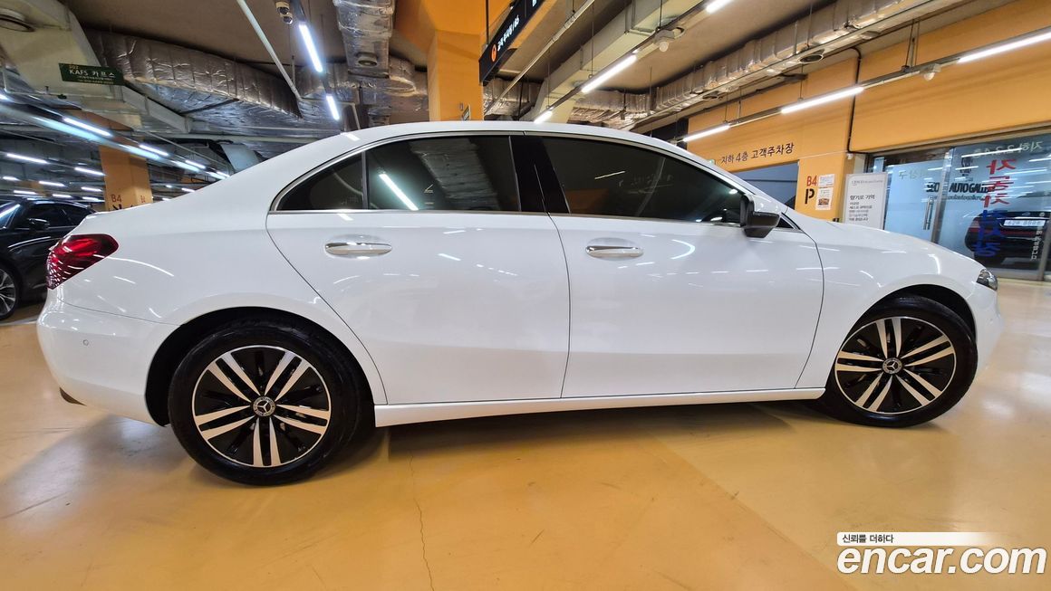 Mercedes-Benz A-Class 2021