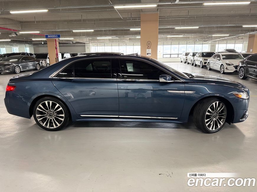 Lincoln Continental 2019