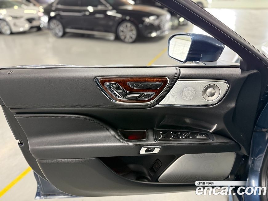 Lincoln Continental 2019