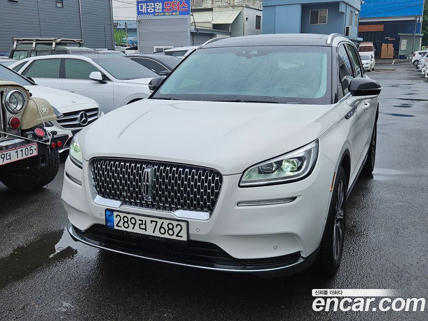 Lincoln Corsair 2021