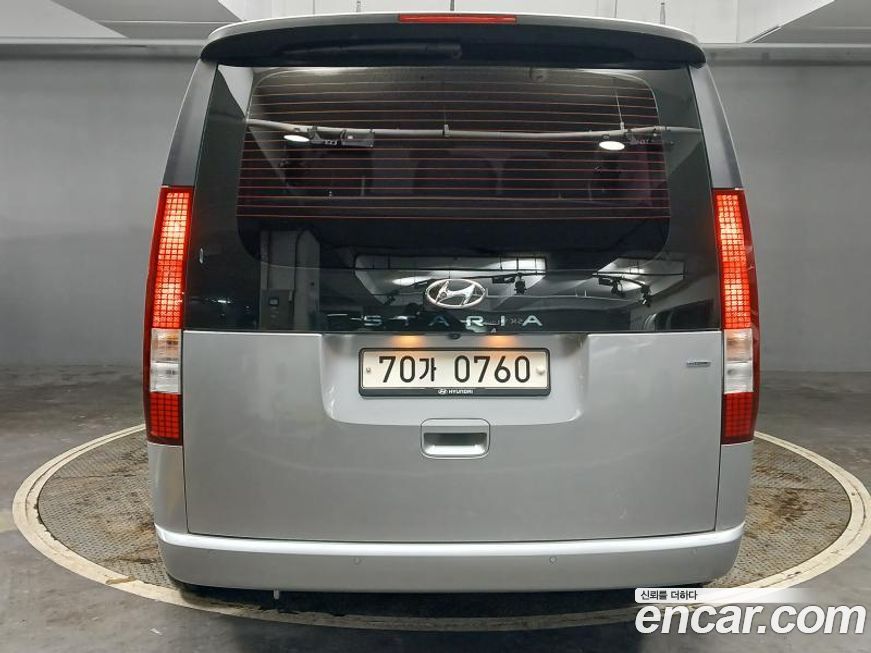 Hyundai Staria 2022