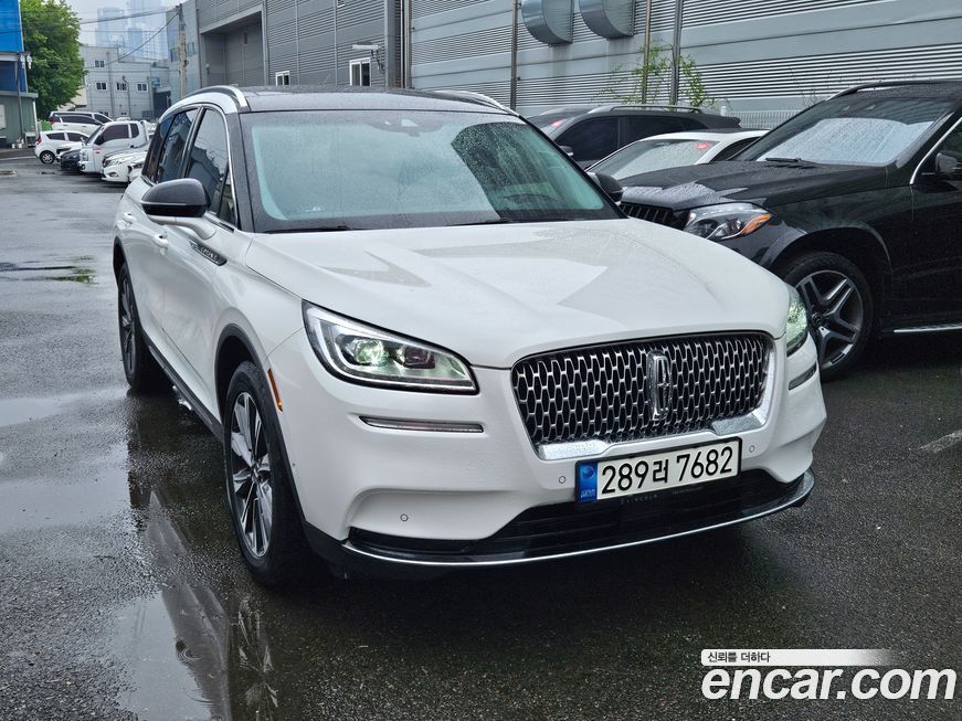 Lincoln Corsair 2021