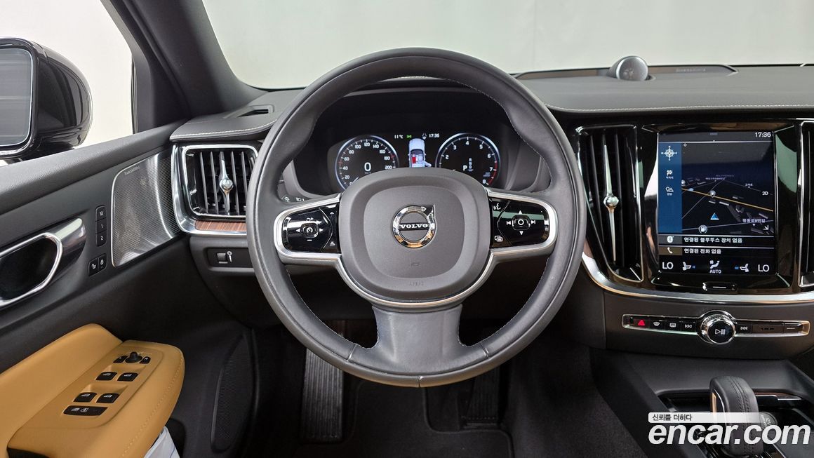 Volvo V60 2021