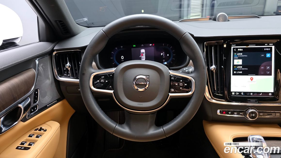 Volvo S90 2024
