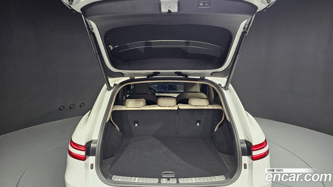 Genesis GV70 2023