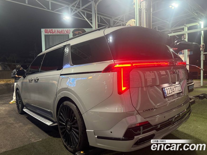 Kia Canival 2025