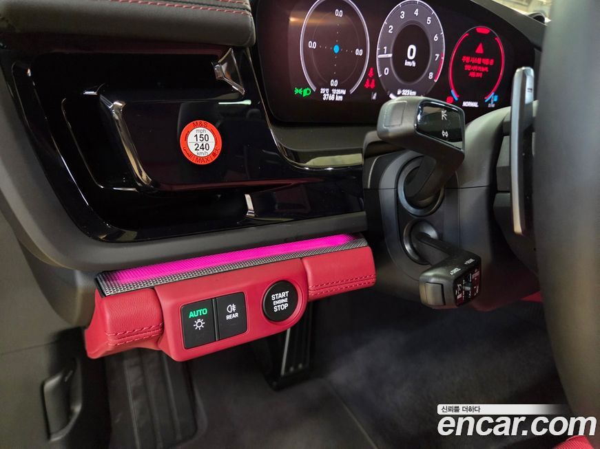 Porsche Panamera 2025