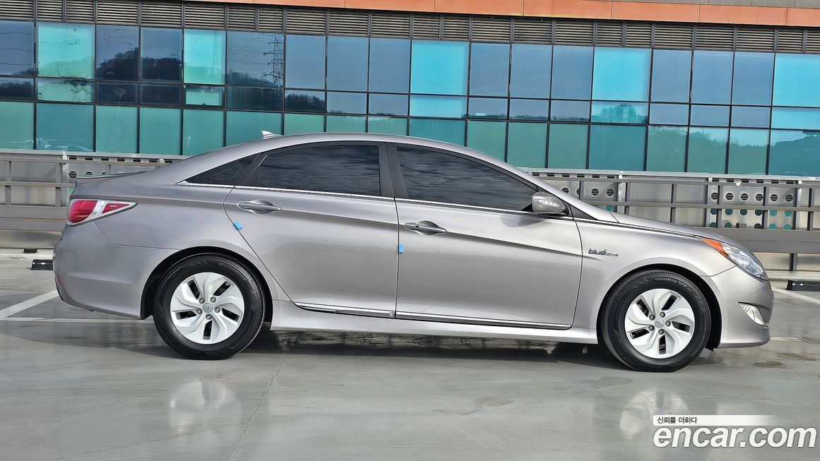 Hyundai Sonata 2013