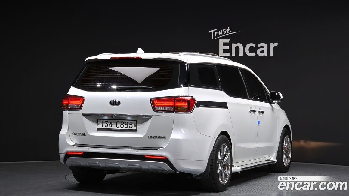 Kia Canival 2016