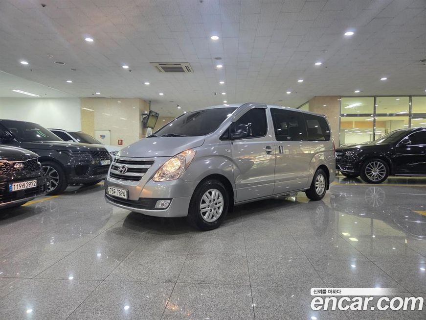 Hyundai Starex 2016