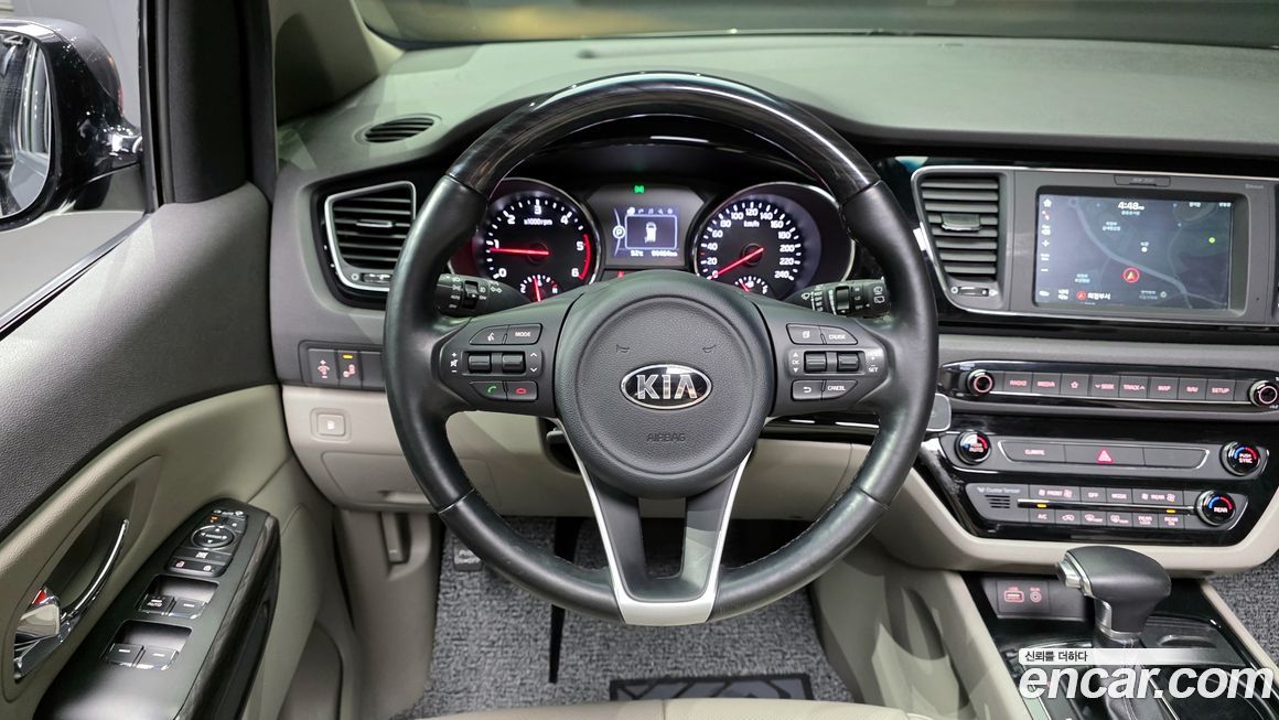 Kia Canival 2018