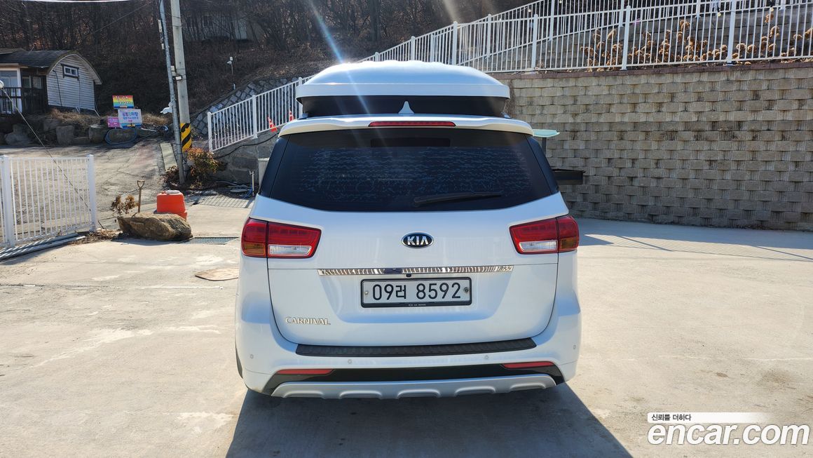 Kia Canival 2018