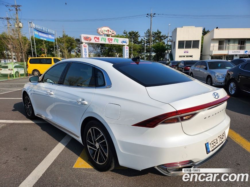 Hyundai Grandeur 2021