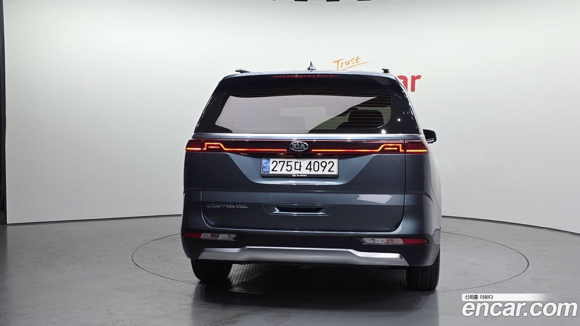 Kia Canival 2021