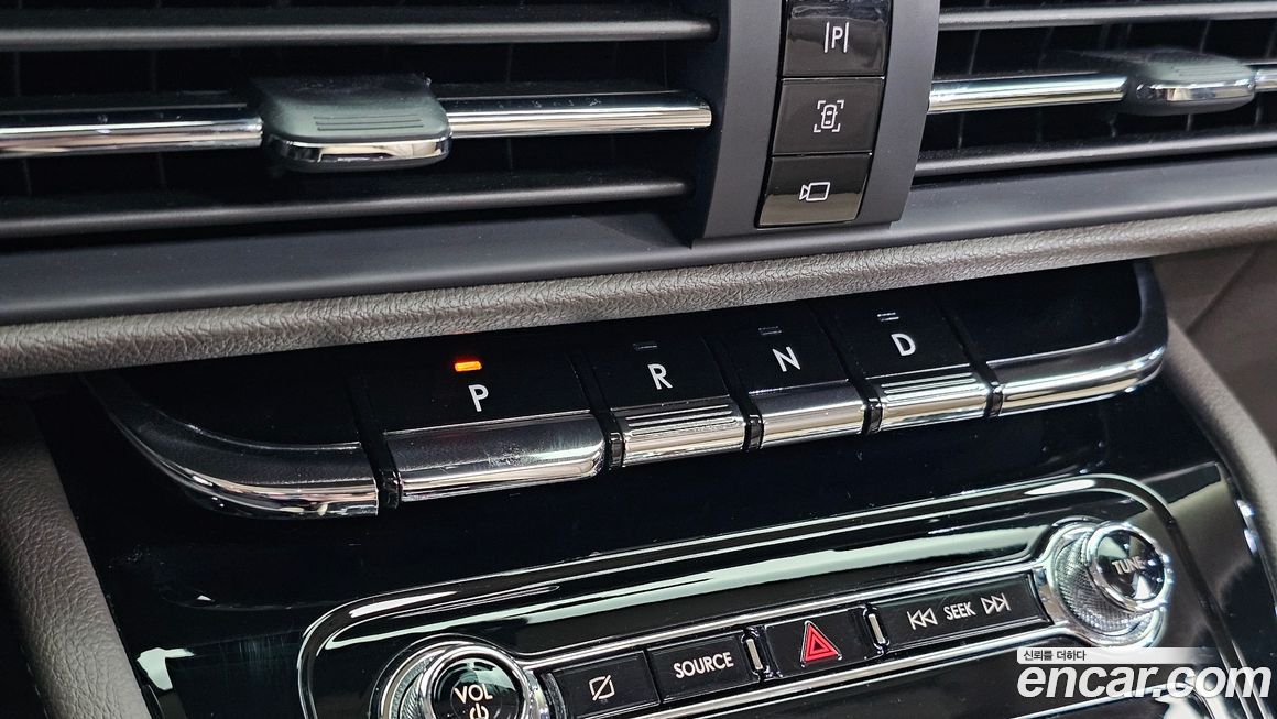 Lincoln Corsair 2021