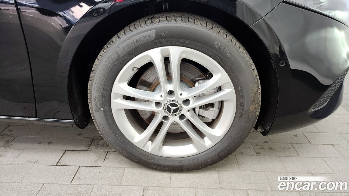 Mercedes-Benz A-Class 2025