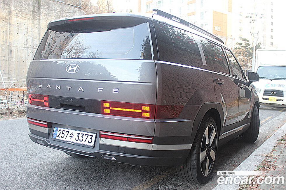 Hyundai Santafe 2025