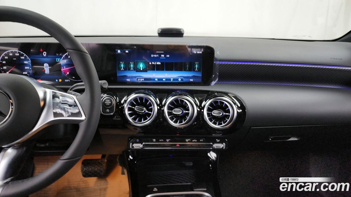 Mercedes-Benz A-Class 2025