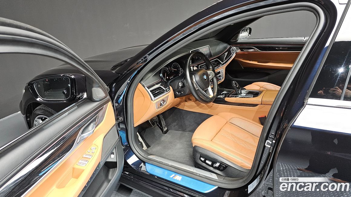 BMW 7-Series 2019