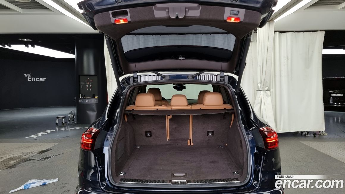 Porsche Cayenne 2016