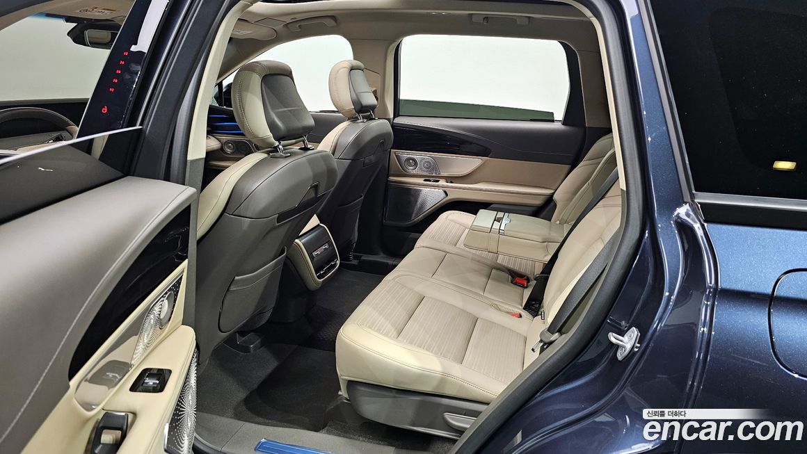 Lincoln Nautilus 2024