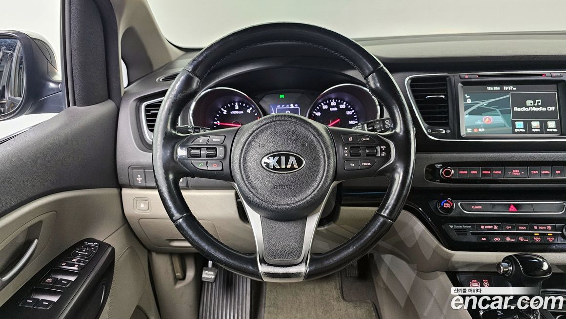 Kia Canival 2016
