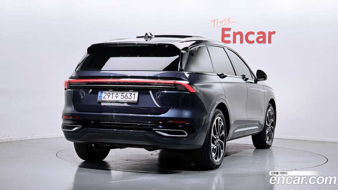 Lincoln Nautilus 2024