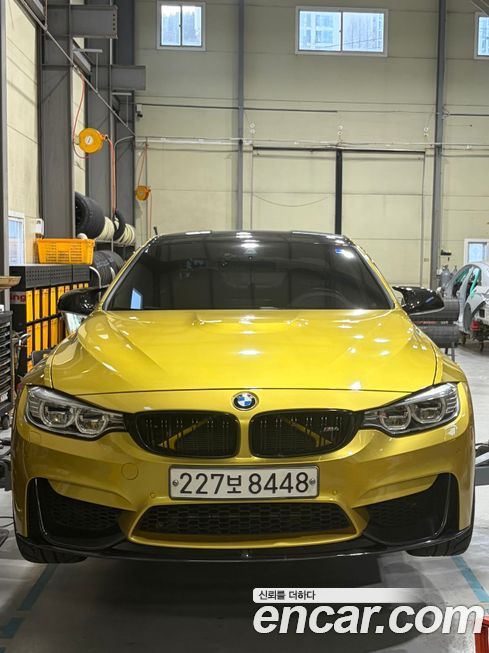 BMW M4 2015