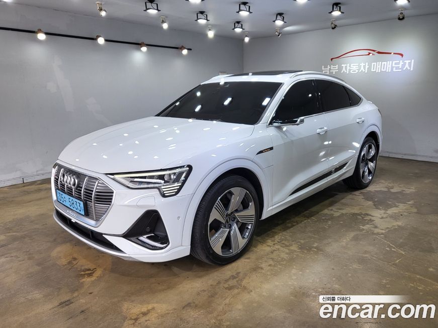 Audi e-tron 2021