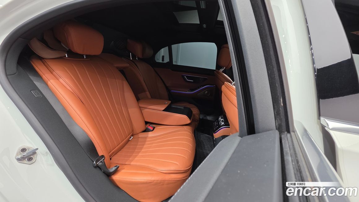 Mercedes-Benz S-Class 2022