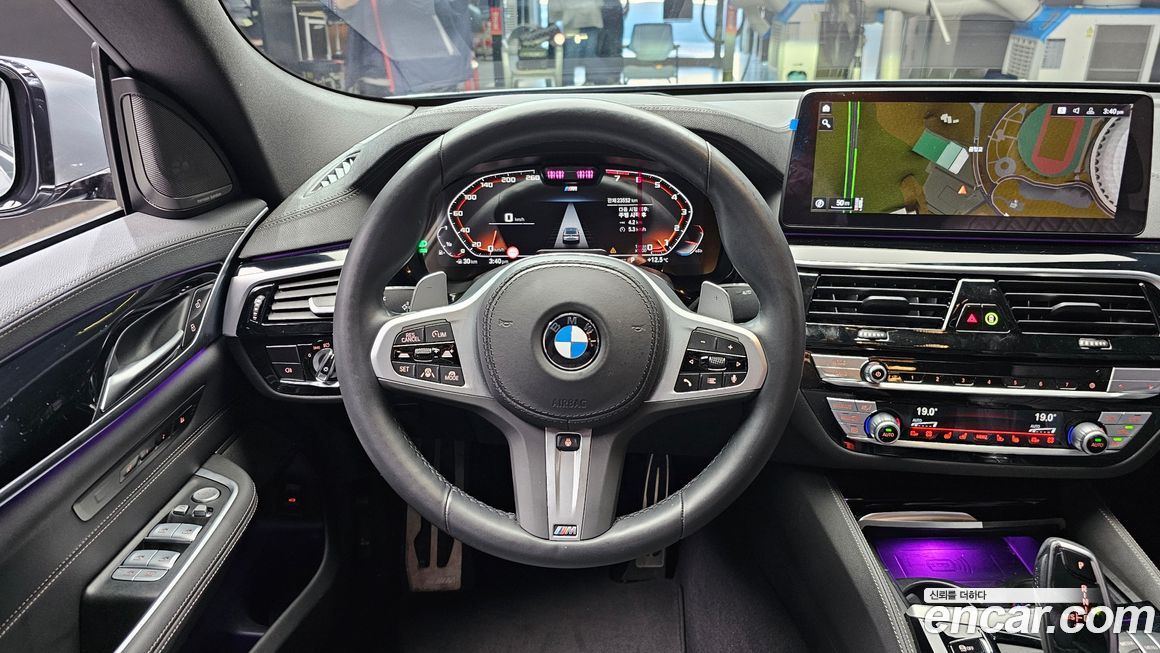 BMW Gran Turismo 2024