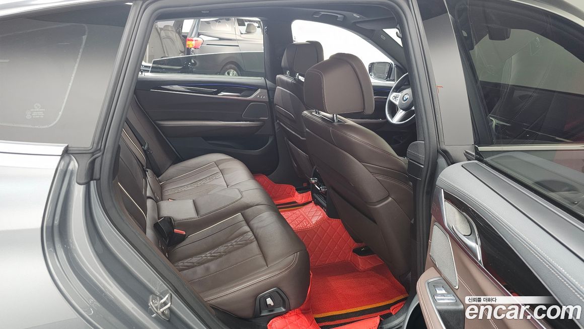 BMW Gran Turismo 2023