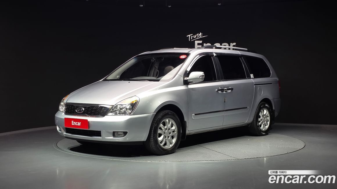 Kia Canival 2011