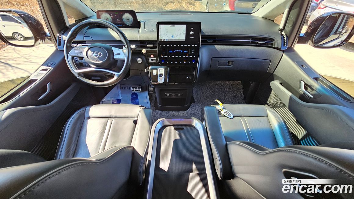 Hyundai Staria 2022