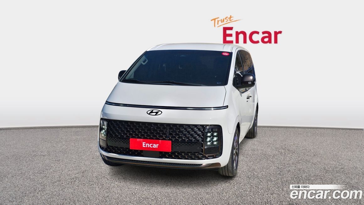 Hyundai Staria 2022