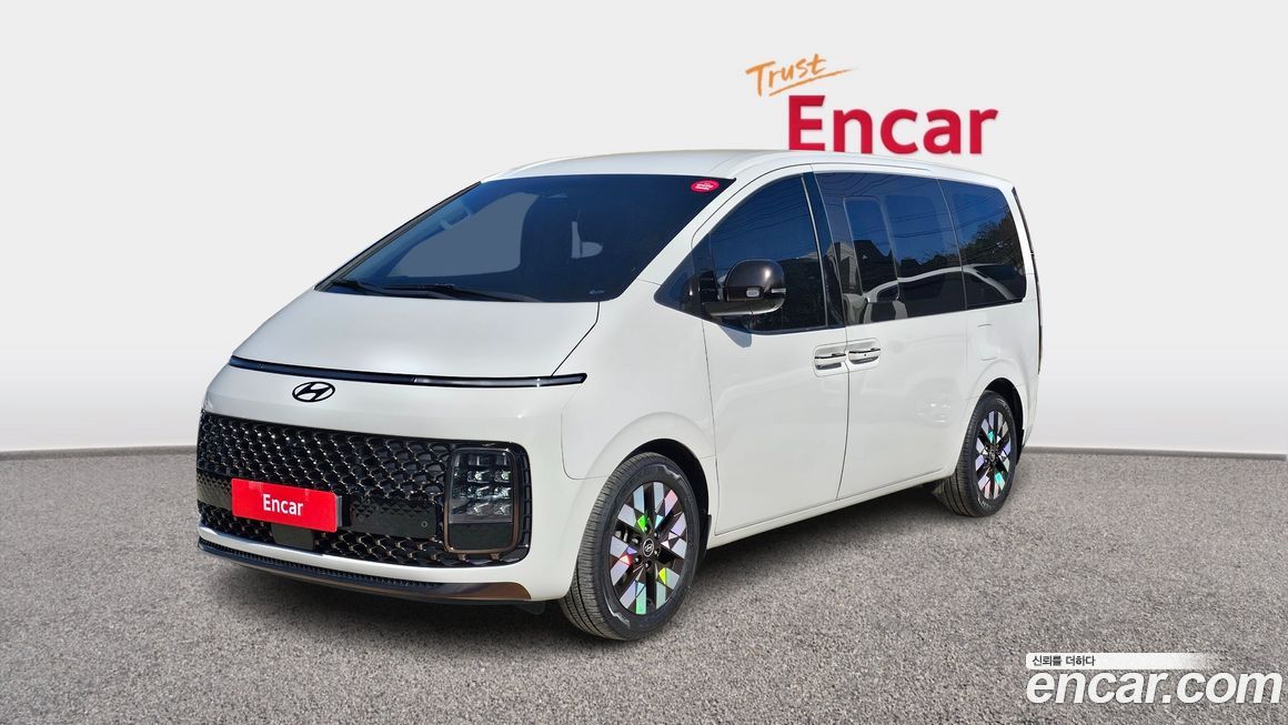 Hyundai Staria 2022