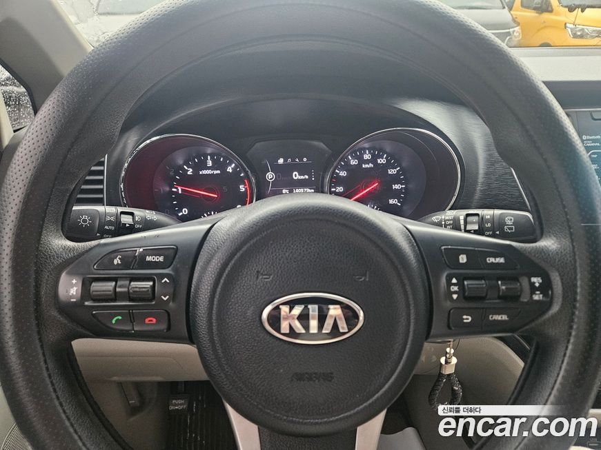 Kia Canival 2016