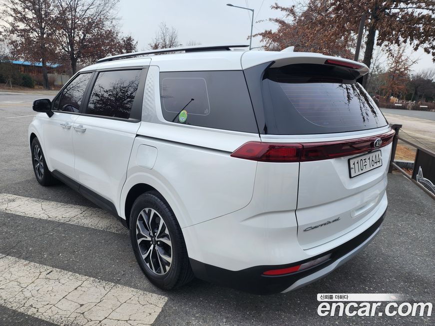 Kia Canival 2021