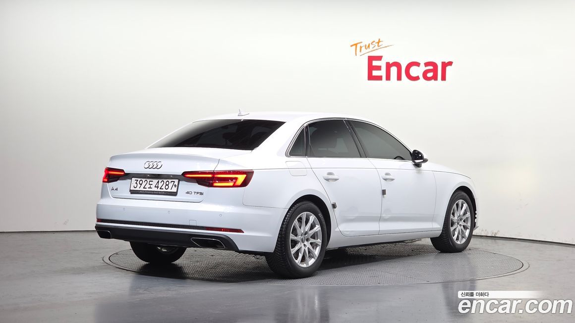 Audi A4 2019